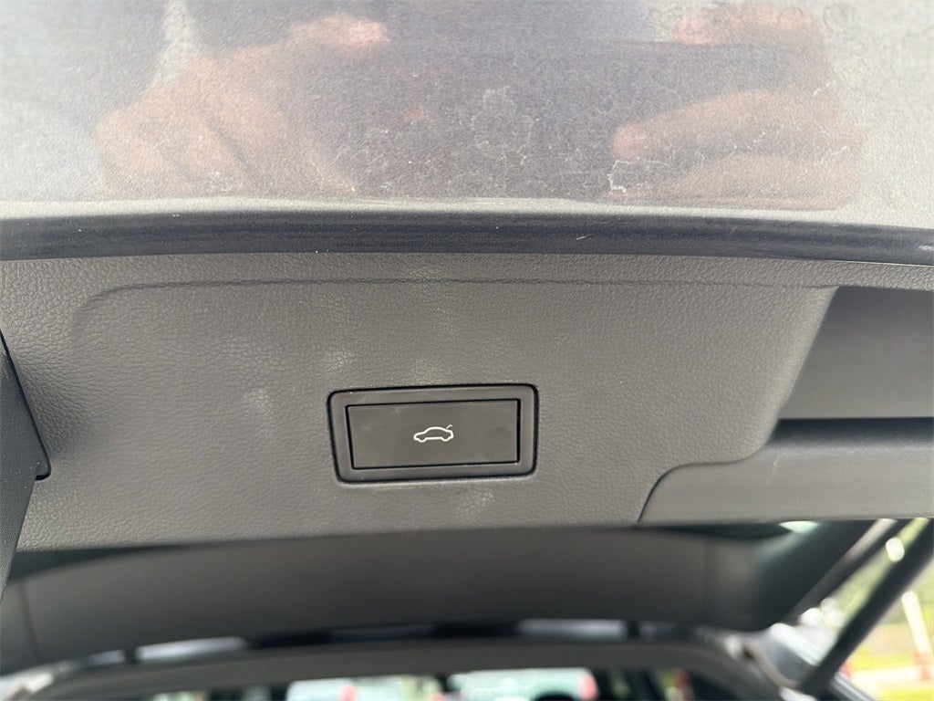 2020 Volkswagen Atlas Cross Sport 2.0T SEL Premium 4Motion