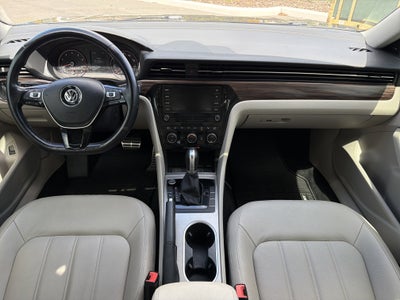 2020 Volkswagen Passat 2.0T SEL