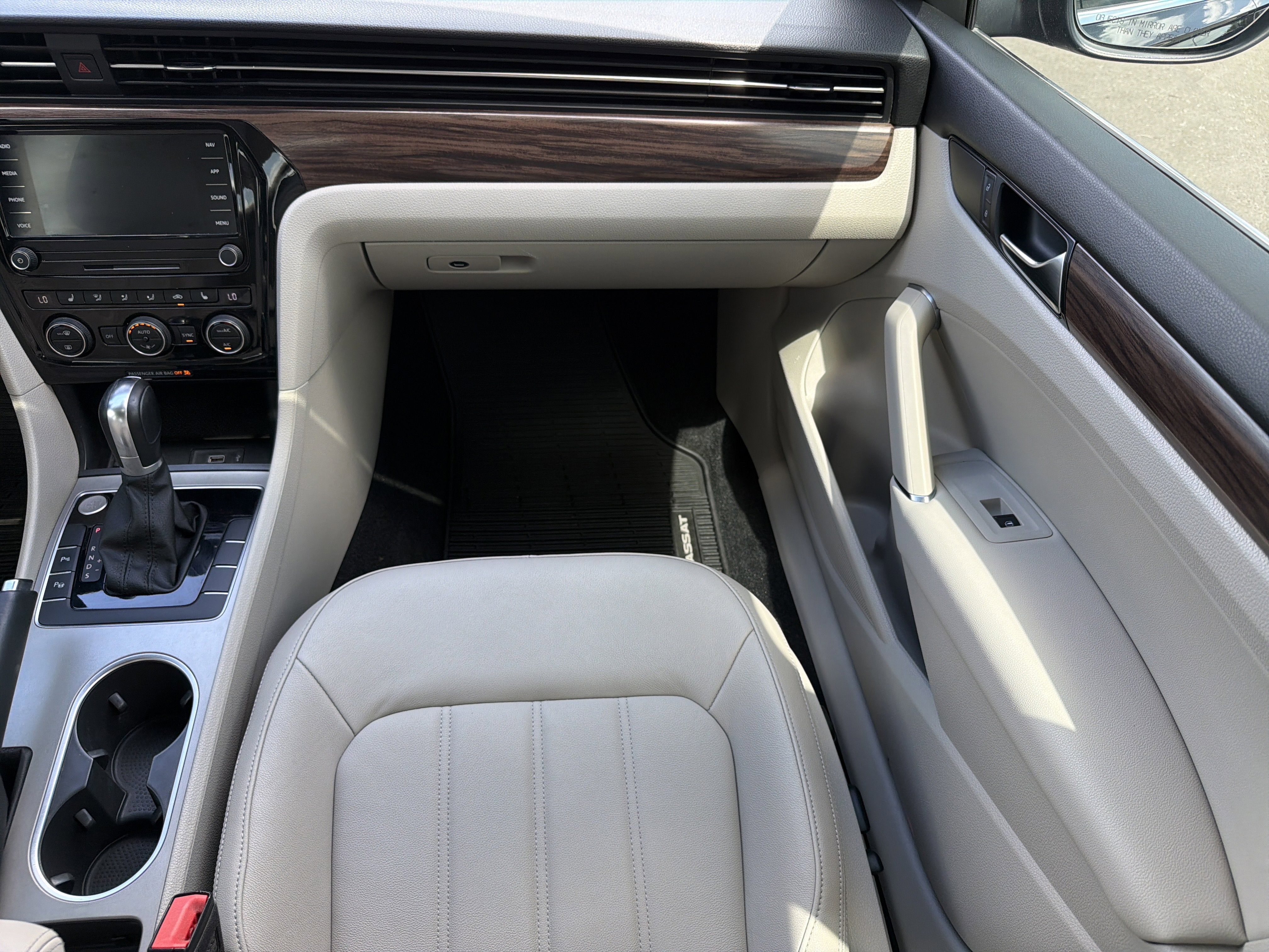 2020 Volkswagen Passat 2.0T SEL