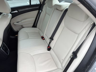 2021 Chrysler 300 Touring