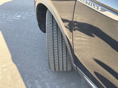 2021 Lincoln Nautilus Reserve