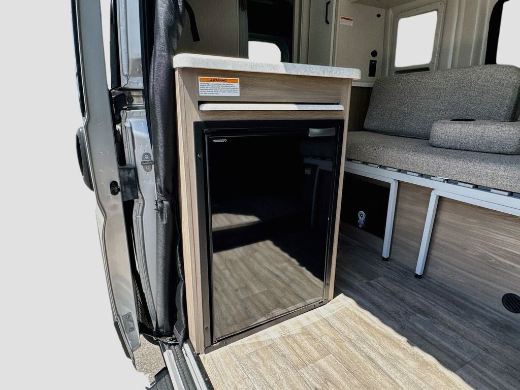 2025 RAM ProMaster 1500 Base