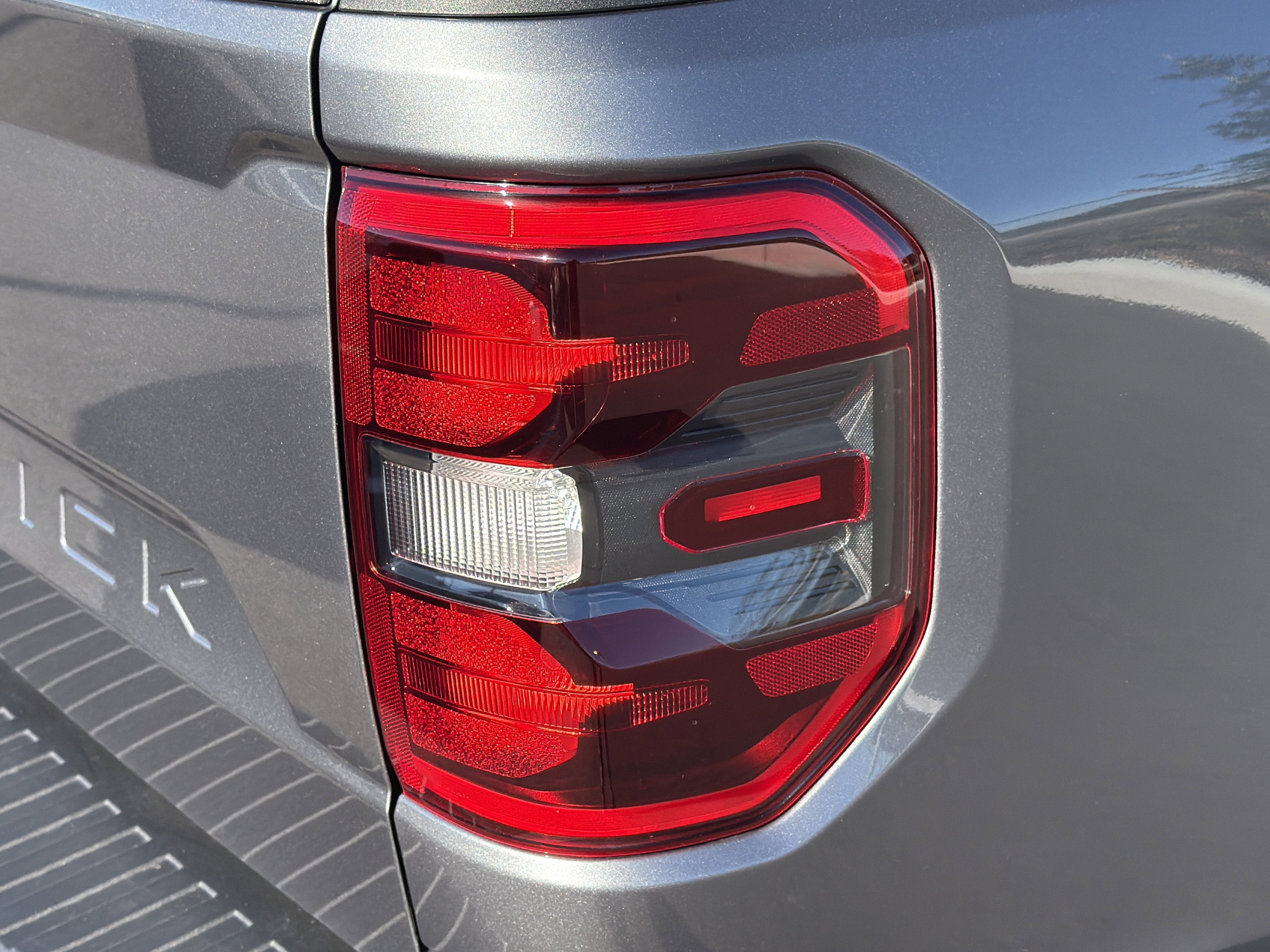 2026 Ford Maverick Lobo Standard