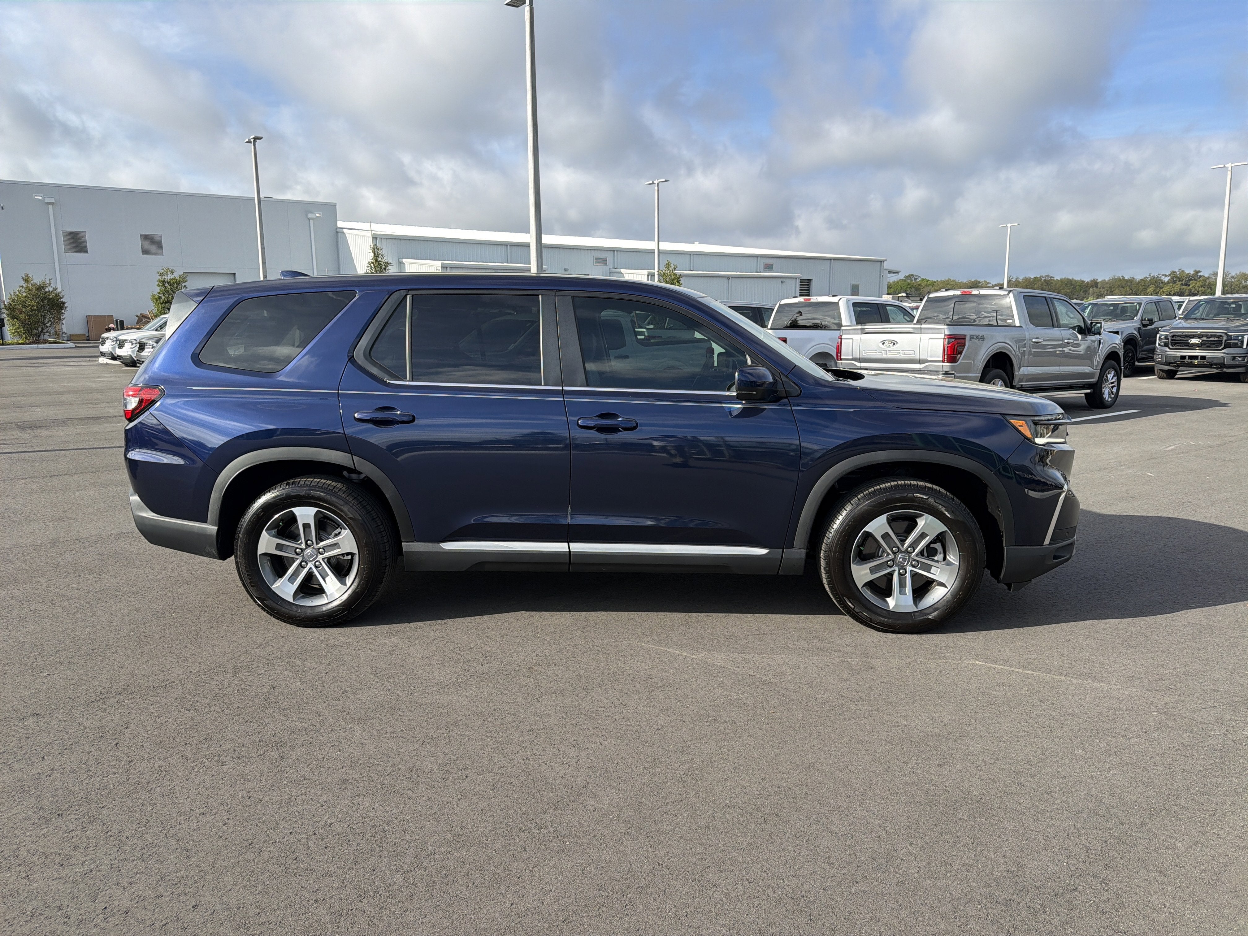 2025 Honda Pilot EX-L