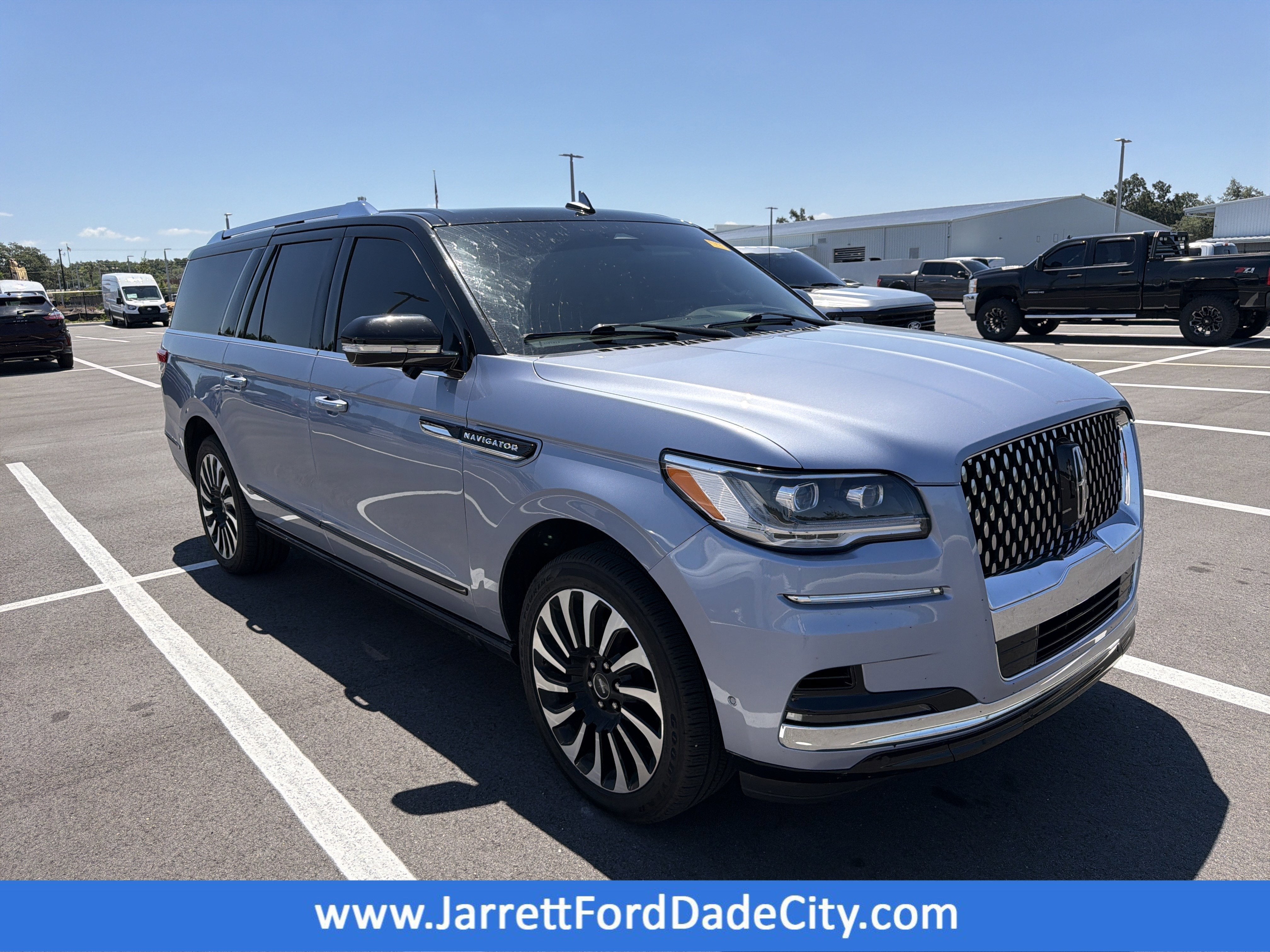 2022 Lincoln Navigator L Black Label