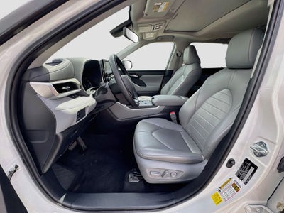 2021 Toyota Highlander Hybrid XLE
