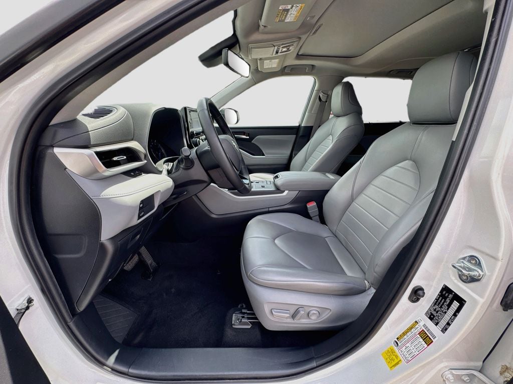 2021 Toyota Highlander Hybrid XLE