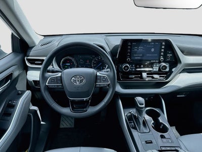 2021 Toyota Highlander Hybrid XLE