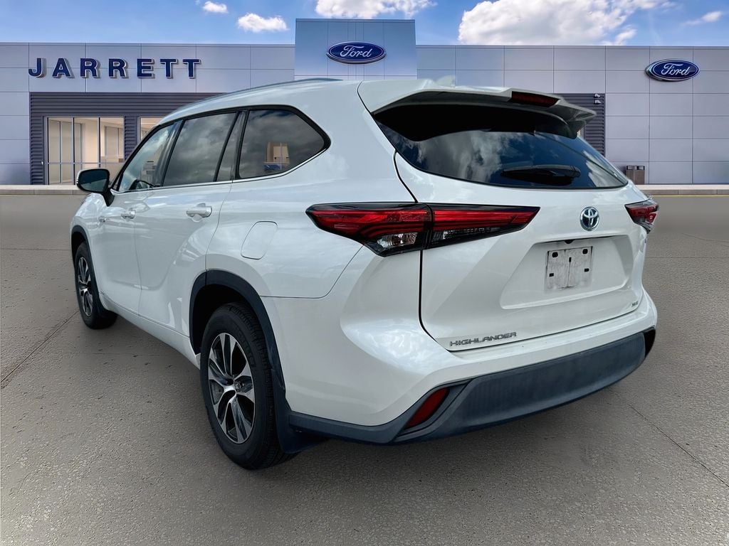 2021 Toyota Highlander Hybrid XLE