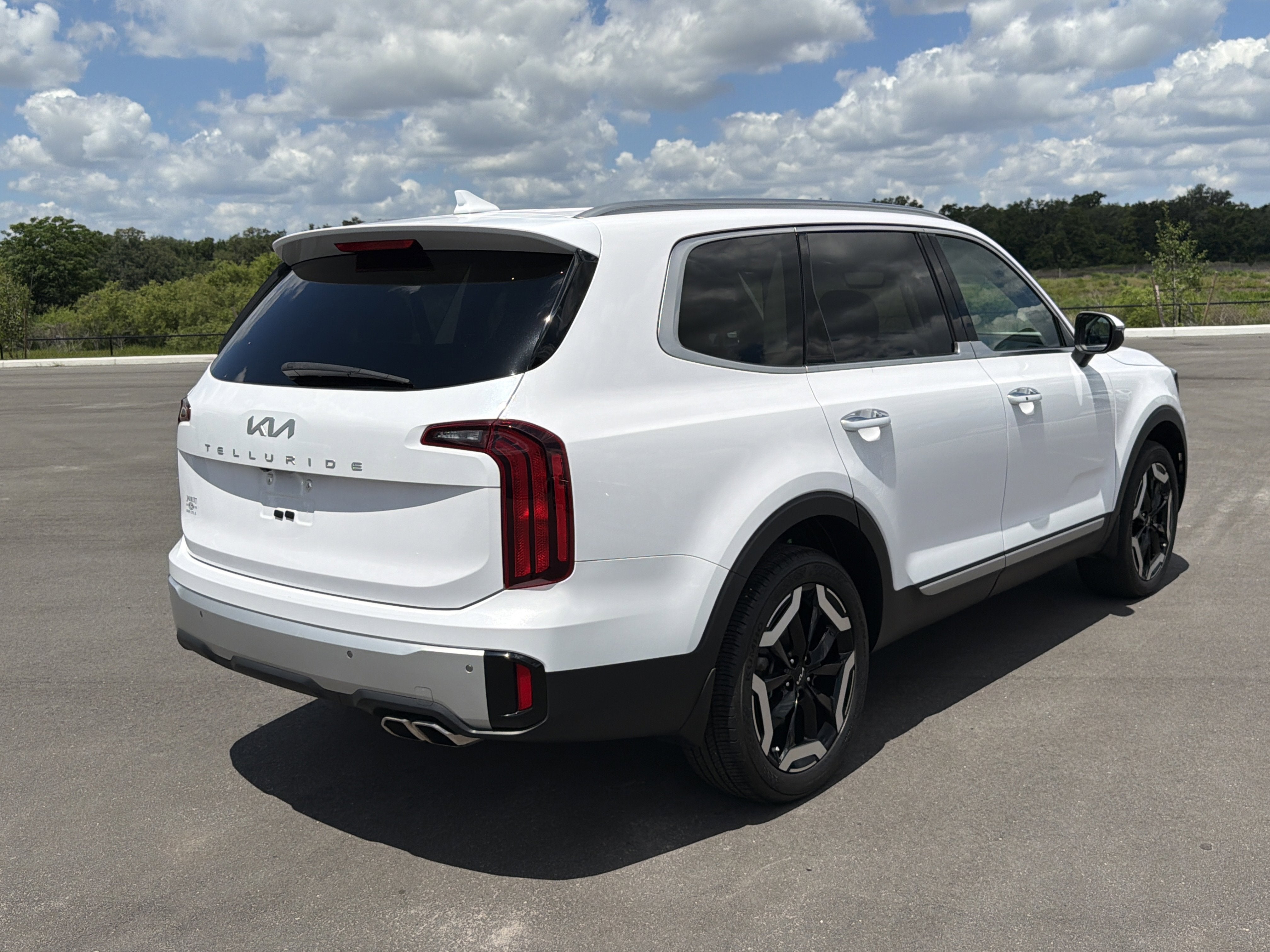 2024 Kia Telluride S
