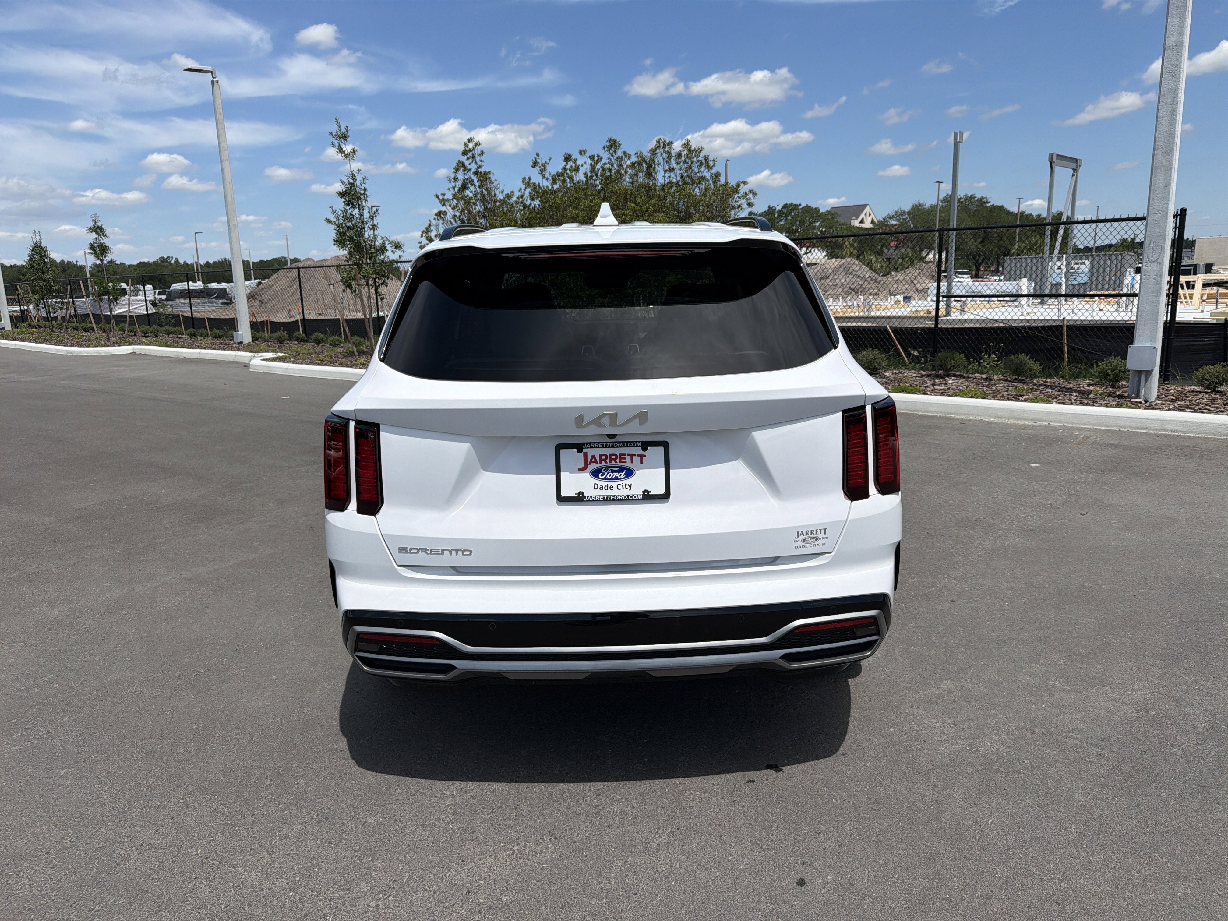 2023 Kia Sorento EX