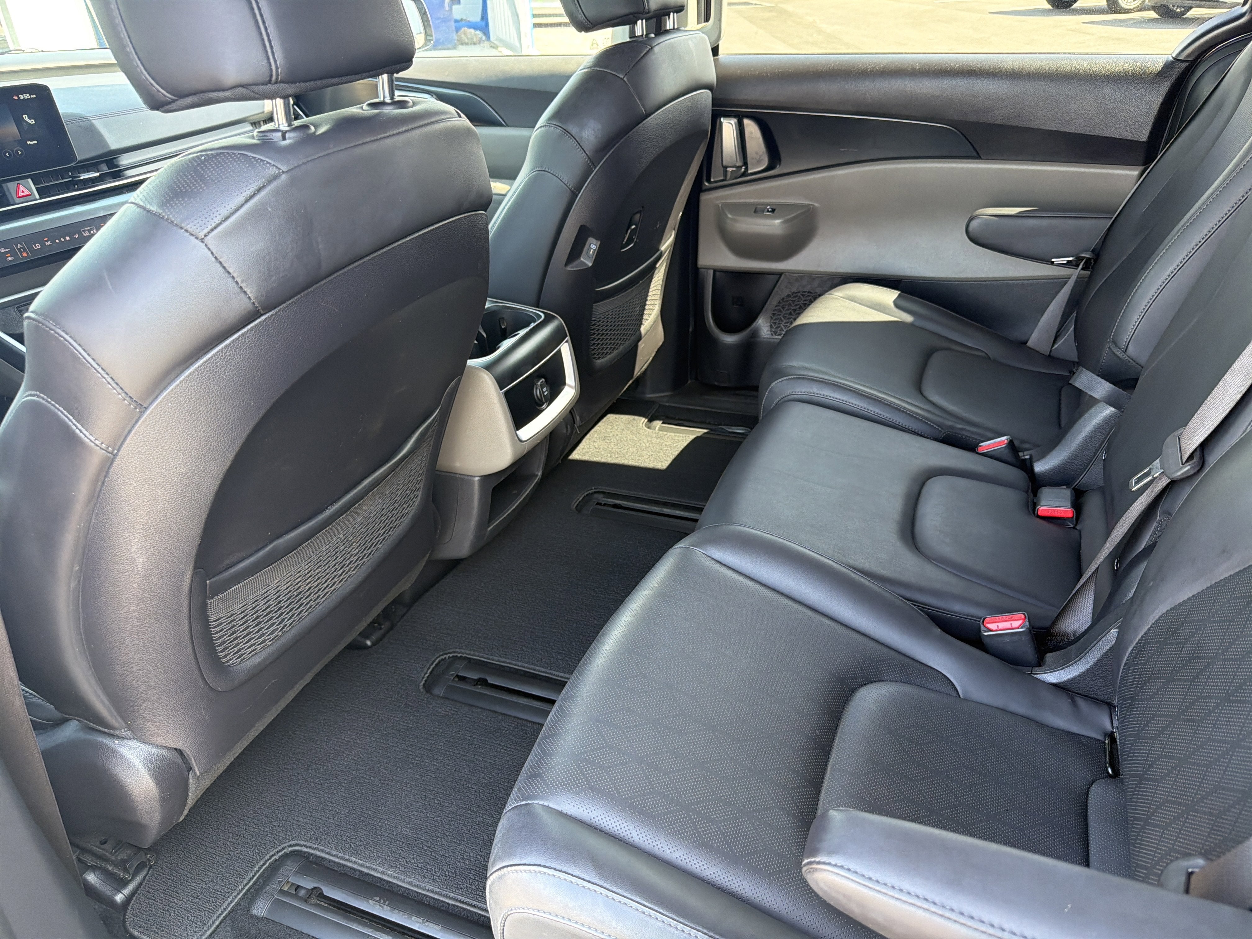 2025 Kia Carnival LXS