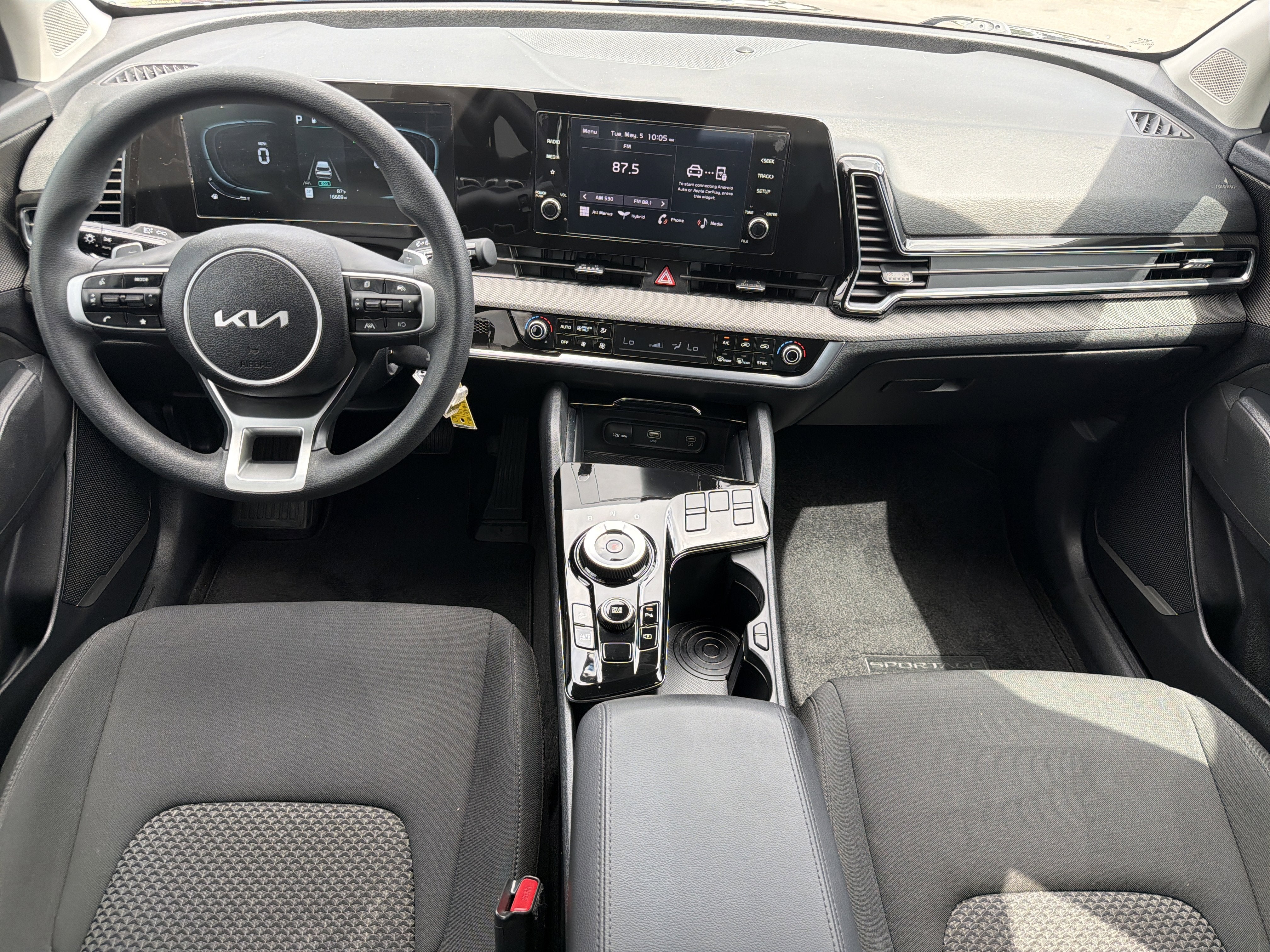 2025 Kia Sportage Hybrid LX