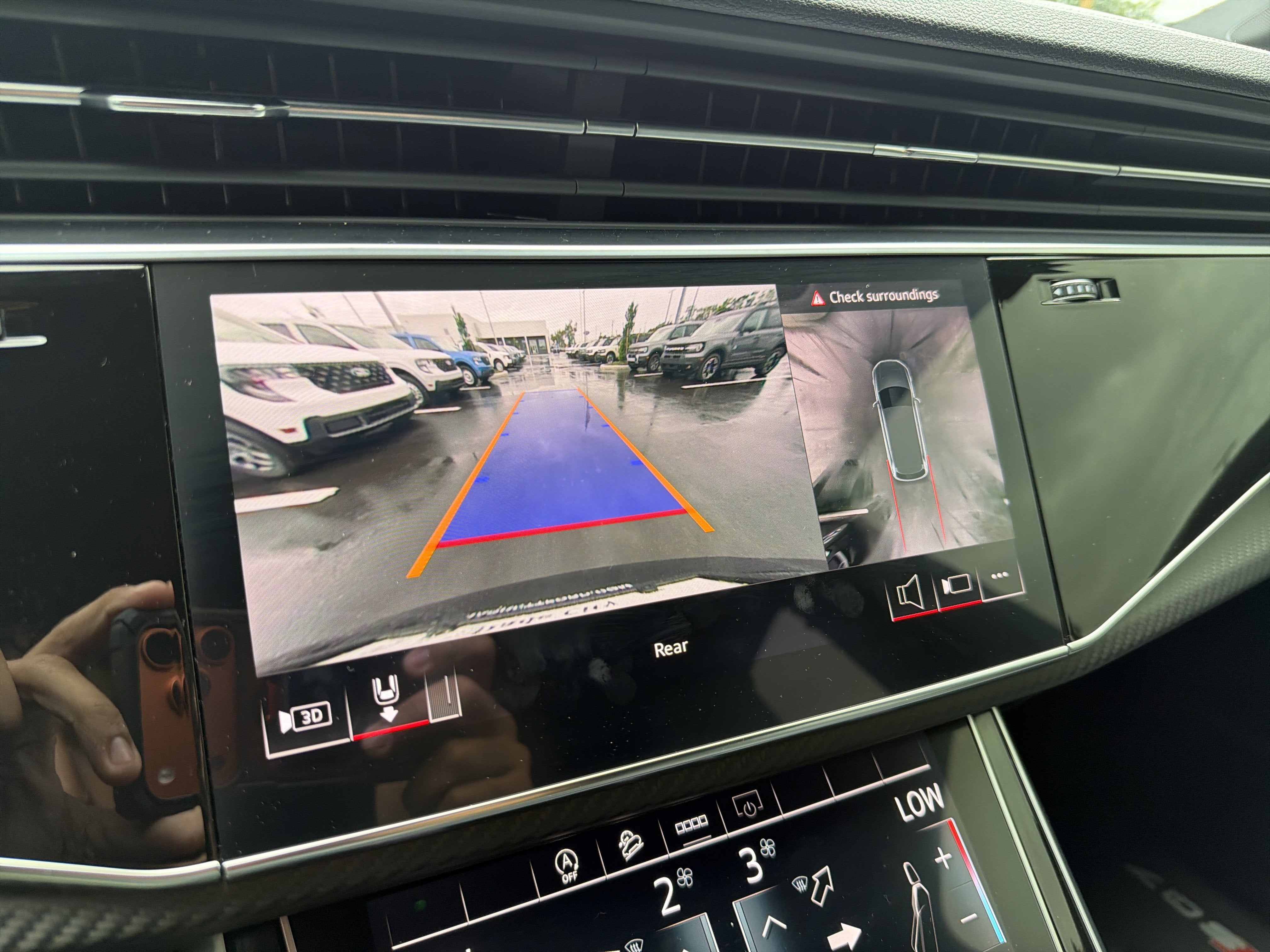 2025 Audi SQ7 Premium Plus quattro