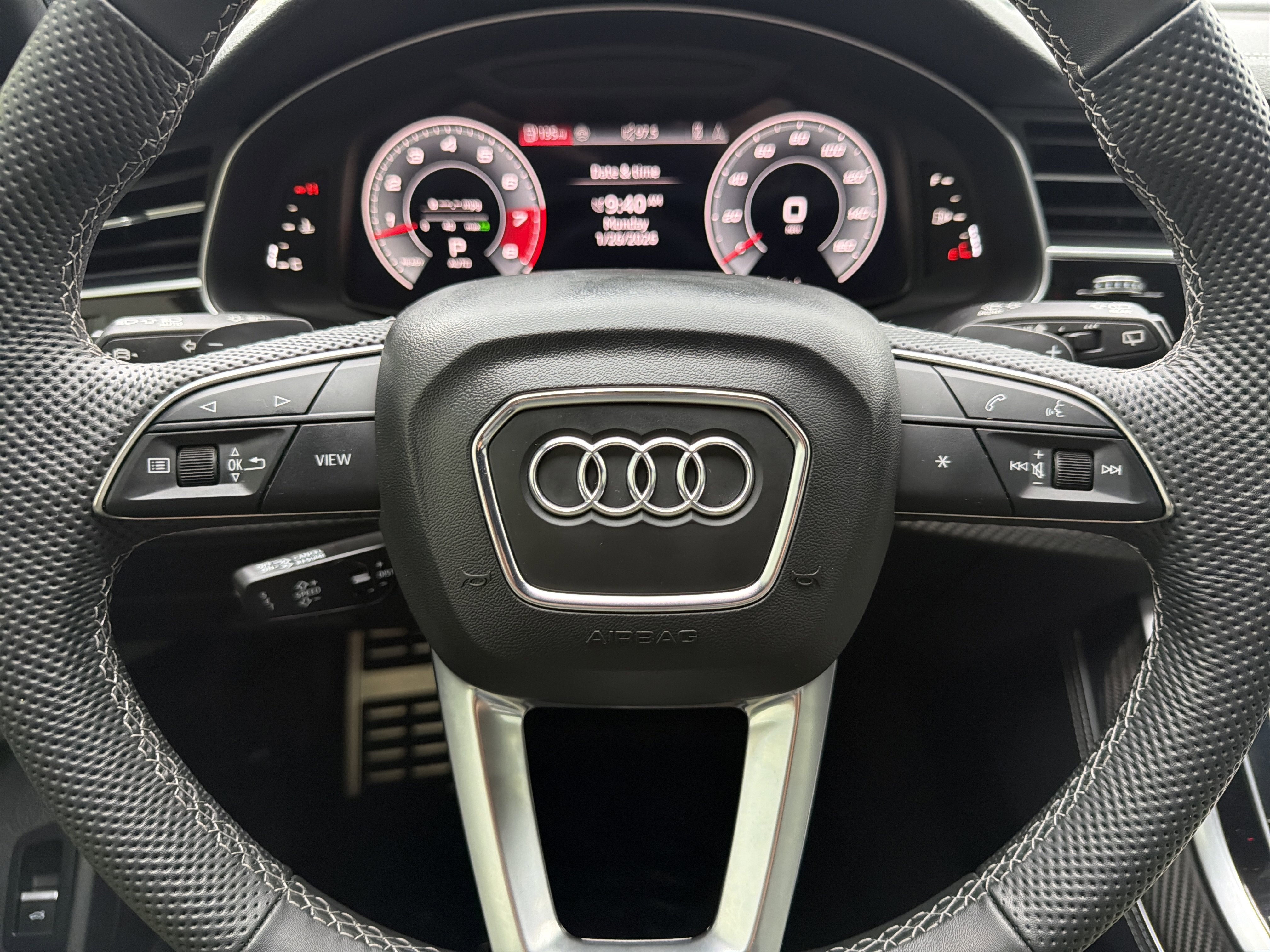 2025 Audi SQ7 Premium Plus quattro