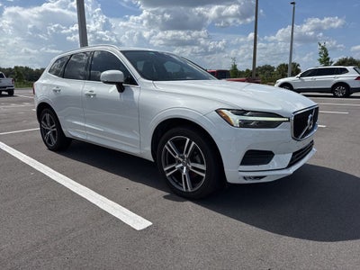 2021 Volvo XC60 T5 Momentum