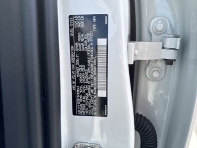 2021 Volvo XC60 T5 Momentum