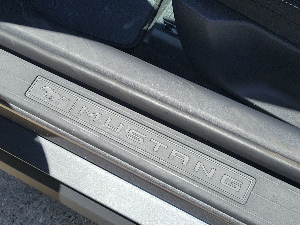2026 Ford Mustang EcoBoost COUPE