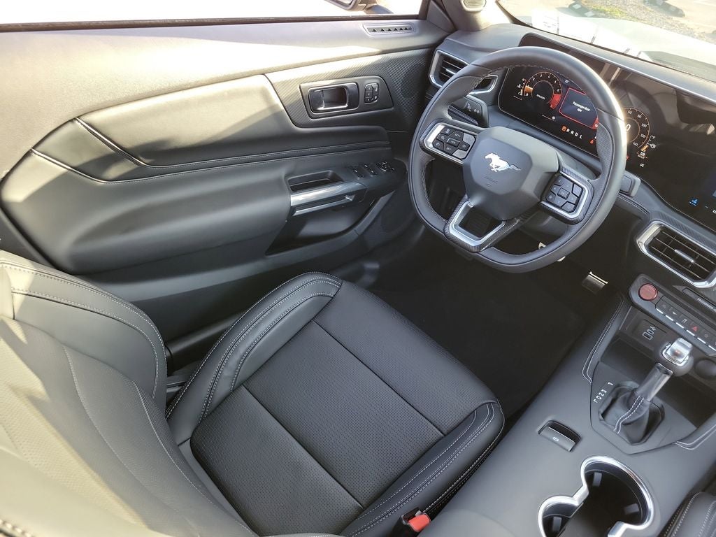 2025 Ford Mustang EcoBoost Premium