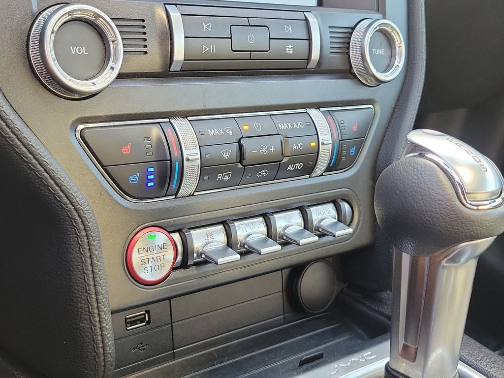 2020 Ford Mustang EcoBoost Premium