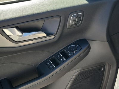 2022 Ford Escape Hybrid Titanium