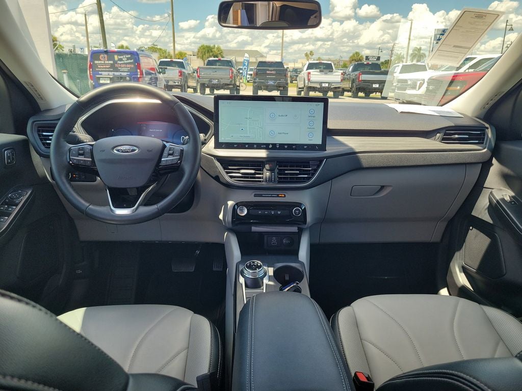 2025 Ford Escape Plug-In Hybrid Base