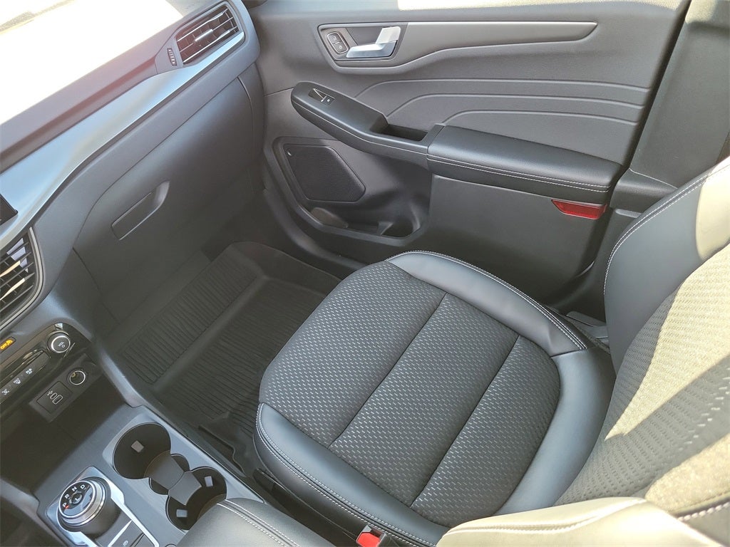 2025 Ford Escape Plug-In Hybrid Base