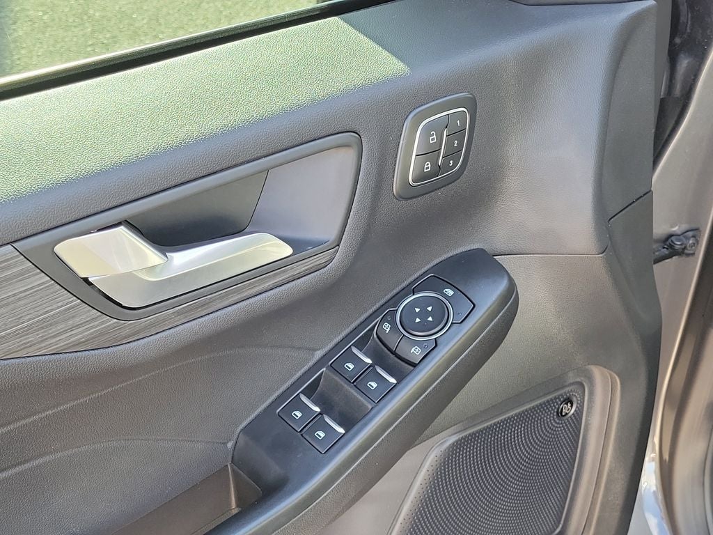 2024 Ford Escape Plug-In Hybrid PHEV