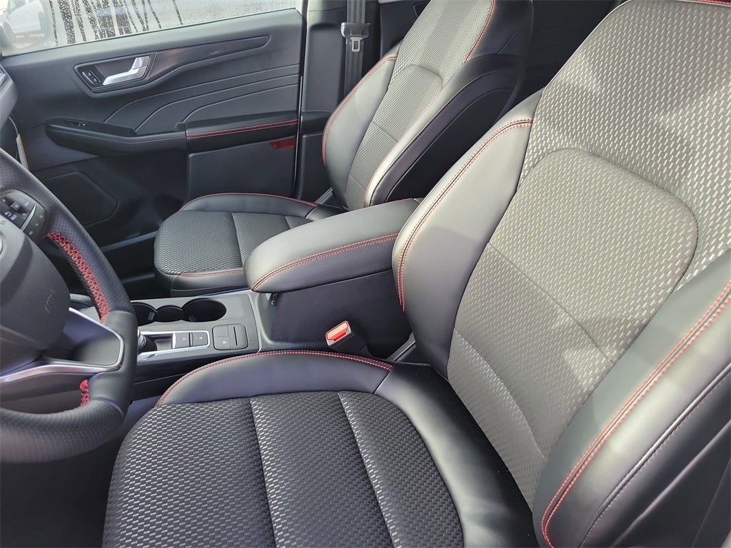 2024 Ford Escape Hybrid ST-Line