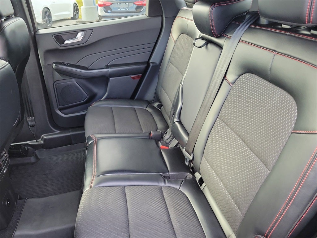 2023 Ford Escape ST-Line Elite