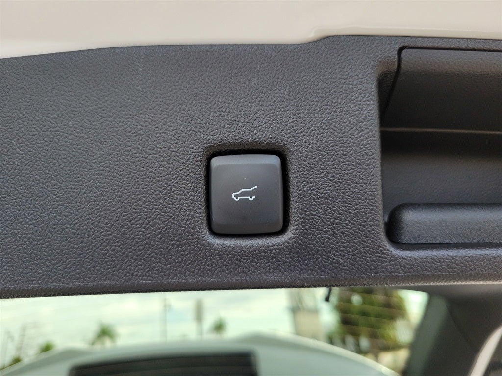 2026 Ford Escape Hybrid ST-Line Elite