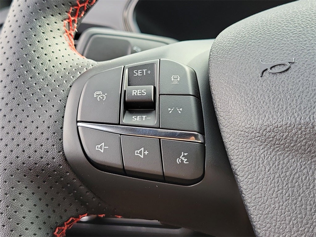 2026 Ford Escape Hybrid ST-Line Elite