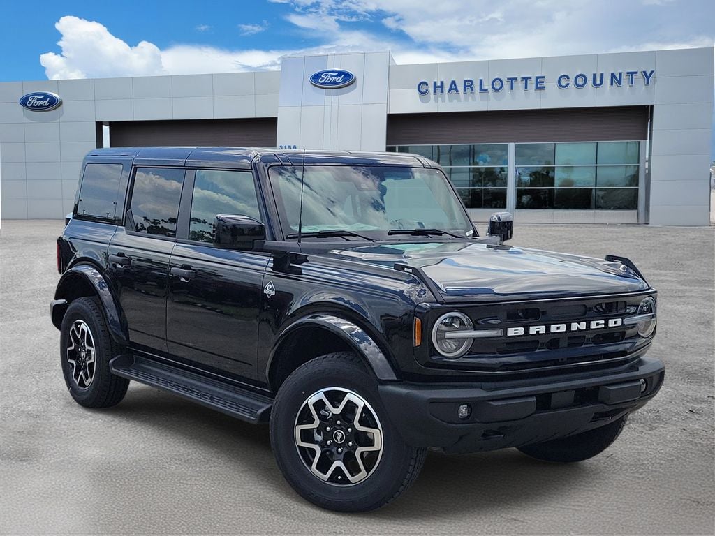 2026 Ford Bronco Outer Banks