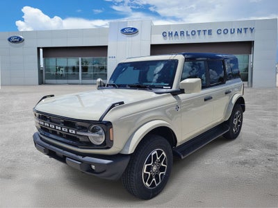 2026 Ford Bronco Outer Banks