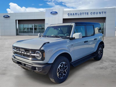 2026 Ford Bronco Outer Banks