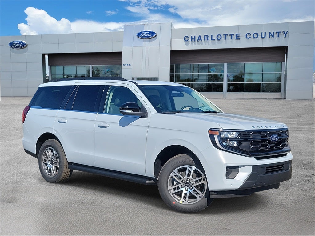 2025 Ford Expedition Active