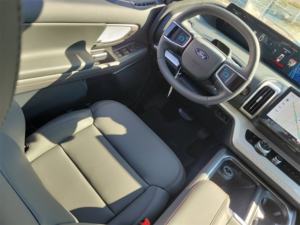 2025 Ford Expedition Active