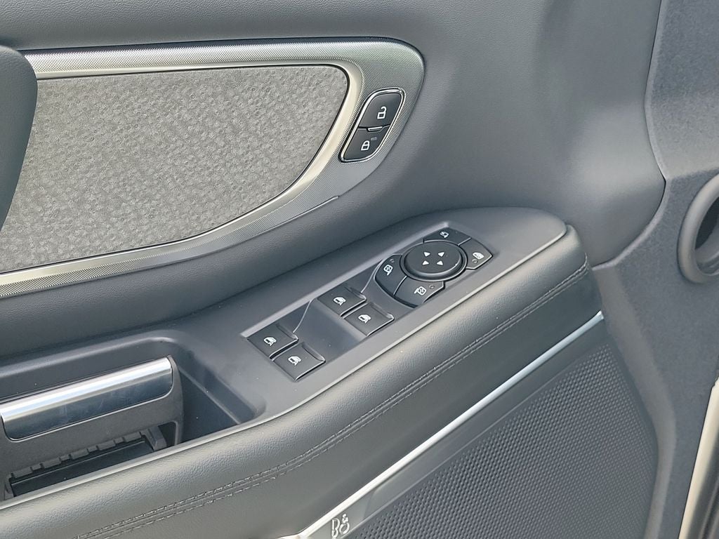 2027 Ford Expedition Tremor