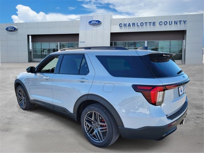 2026 Ford Explorer ST-Line