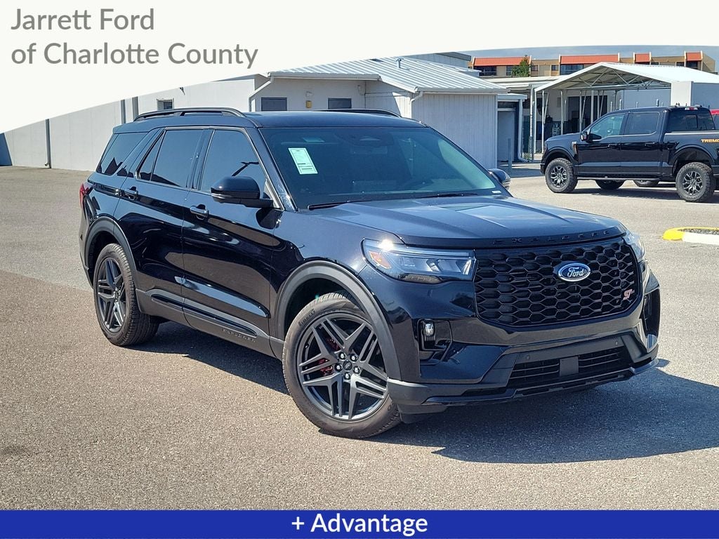 2026 Ford Explorer ST 4WD's photo