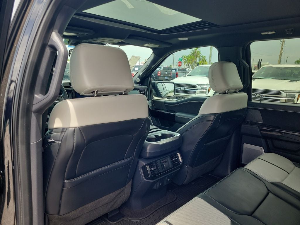2023 Ford F-150 Lightning Platinum