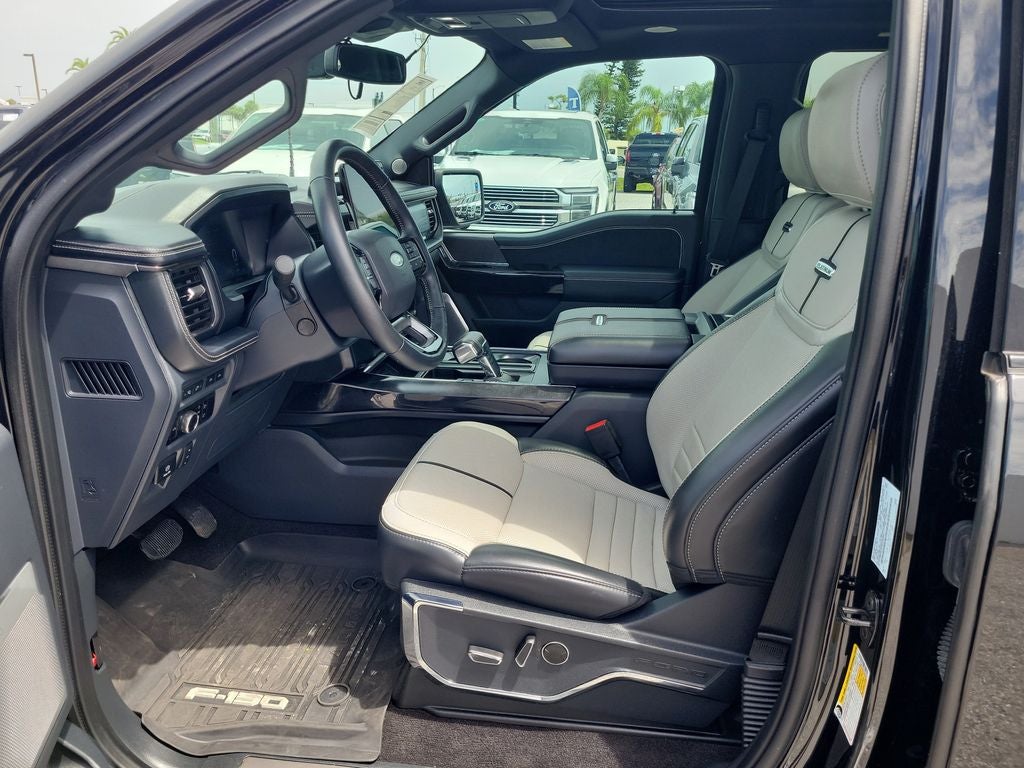 2023 Ford F-150 Lightning Platinum