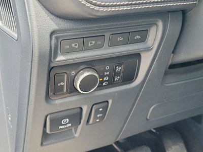 2023 Ford F-150 Lightning Platinum