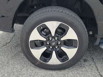 2023 Ford F-150 Lightning Platinum