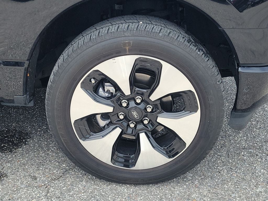 2023 Ford F-150 Lightning Platinum