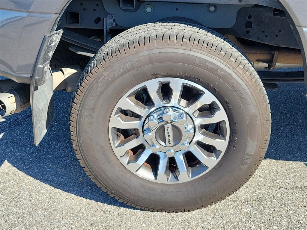 2022 Ford F-250SD Lariat