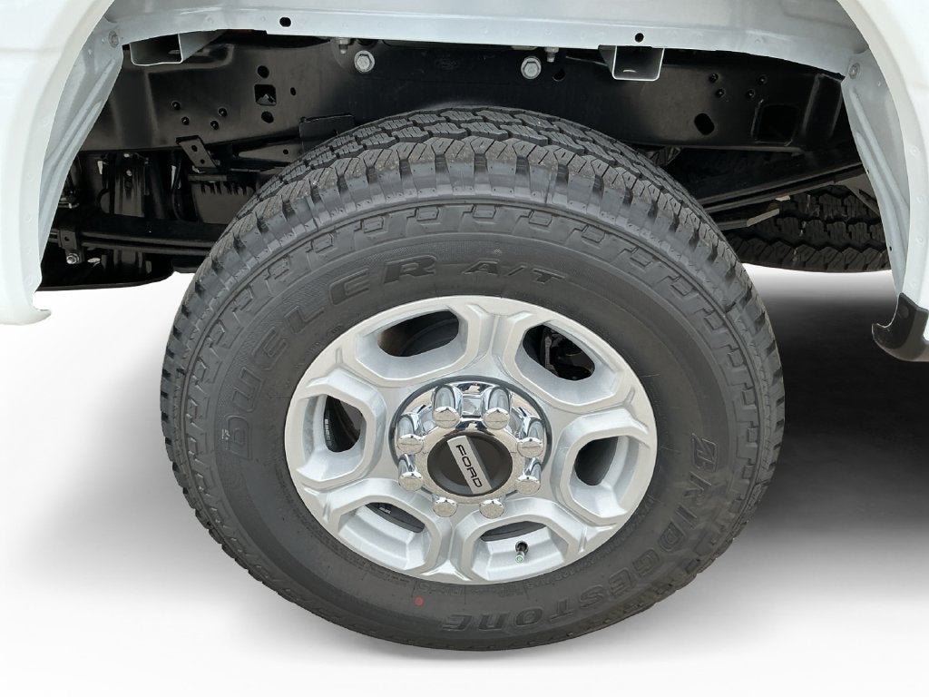 2027 Ford F-250SD XLT