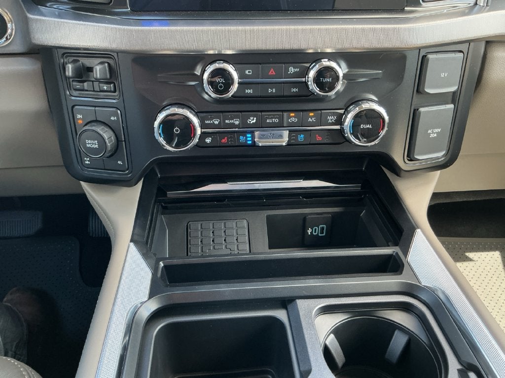 2027 Ford F-250SD Platinum