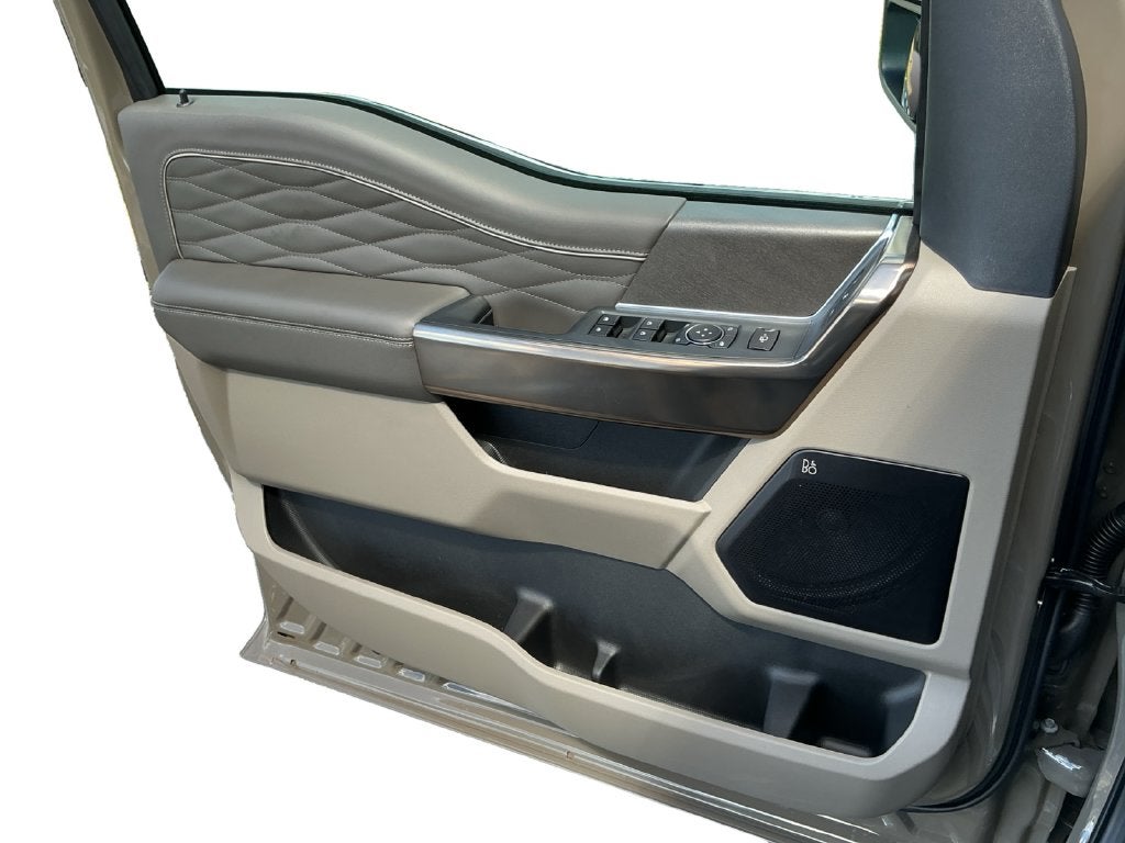 2027 Ford F-250SD Platinum