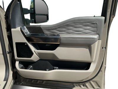 2027 Ford F-250SD Platinum